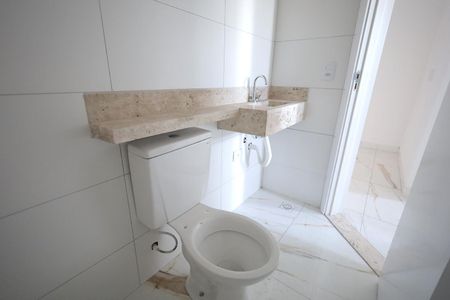 Apartamento à venda com 45m², 2 quartos e 1 vaga Apartamento à venda com 45m², 2 quartos e 1 vagaBanheiro 1