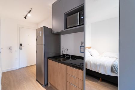 Studio para alugar com 24m², 1 quarto e sem vaga Studio para alugar com 24m², 1 quarto e sem vagaCozinha