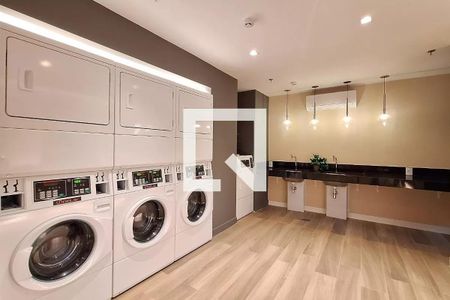 Studio para alugar com 24m², 1 quarto e sem vaga Studio para alugar com 24m², 1 quarto e sem vagaÁrea comum - Lavanderia