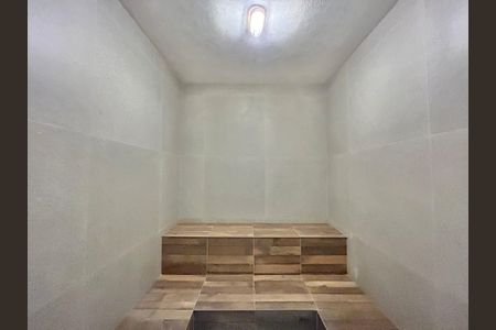 Apartamento à venda com 139m², 3 quartos e 2 vagas Apartamento à venda com 139m², 3 quartos e 2 vagasSaúna
