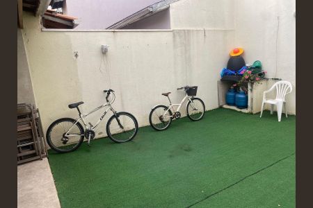 Casa à venda com 120m², 3 quartos e 4 vagas