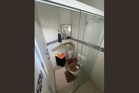 Casa à venda com 120m², 3 quartos e 4 vagas