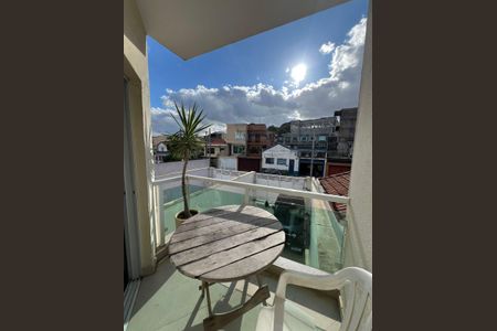 Casa à venda com 120m², 3 quartos e 4 vagas