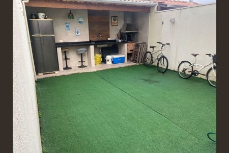 Casa à venda com 120m², 3 quartos e 4 vagas