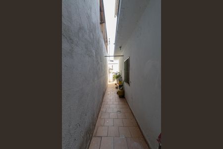Casa à venda com 310m², 4 quartos e 4 vagas Casa à venda com 310m², 4 quartos e 4 vagasCasa 1 - Corredor