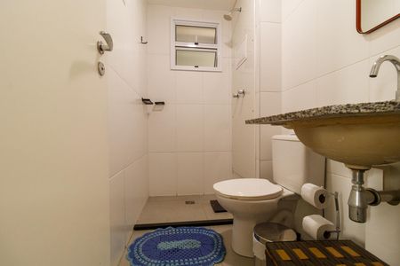 Apartamento à venda com 60m², 3 quartos e 1 vaga Apartamento à venda com 60m², 3 quartos e 1 vagaBanheiro Social
