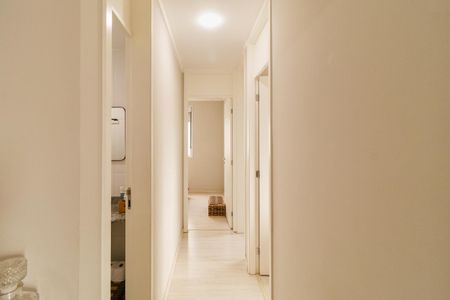 Apartamento à venda com 60m², 3 quartos e 1 vaga Apartamento à venda com 60m², 3 quartos e 1 vagaCorredor dos Quartos