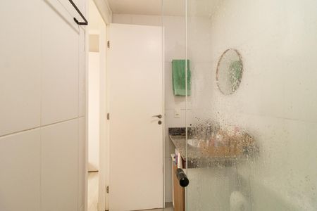 Apartamento à venda com 60m², 3 quartos e 1 vaga Apartamento à venda com 60m², 3 quartos e 1 vagaBanheiro da Suíte