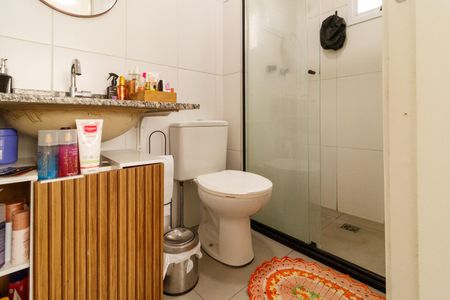 Apartamento à venda com 60m², 3 quartos e 1 vaga Apartamento à venda com 60m², 3 quartos e 1 vagaBanheiro da Suíte