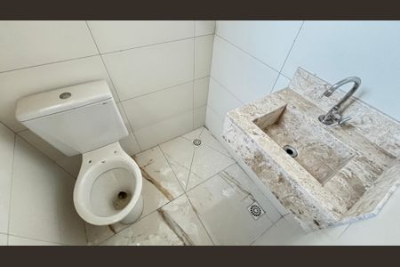 Apartamento à venda com 78m², 2 quartos e 1 vaga Apartamento à venda com 78m², 2 quartos e 1 vagaBanheiro da Suíte