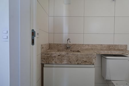Apartamento à venda com 90m², 2 quartos e 1 vagaBanheiro Social