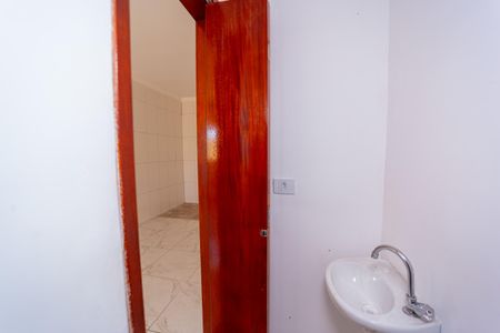 Casa de condomínio à venda com 65m², 2 quartos e 1 vaga Casa de condomínio à venda com 65m², 2 quartos e 1 vagaLavabo