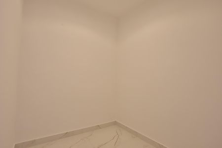 Casa à venda com 160m², 3 quartos e 2 vagas Casa à venda com 160m², 3 quartos e 2 vagasCloset do quarto 1