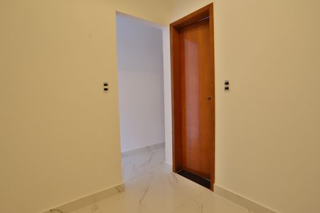 Casa à venda com 160m², 3 quartos e 2 vagas Casa à venda com 160m², 3 quartos e 2 vagasCloset do quarto 1