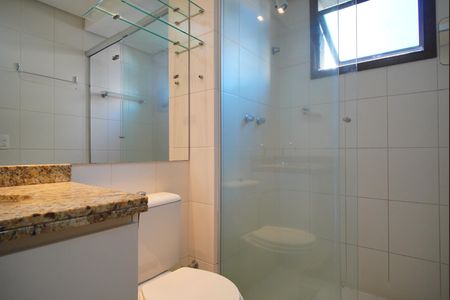 Apartamento à venda com 116m², 3 quartos e 2 vagasBanheiro da Suíte