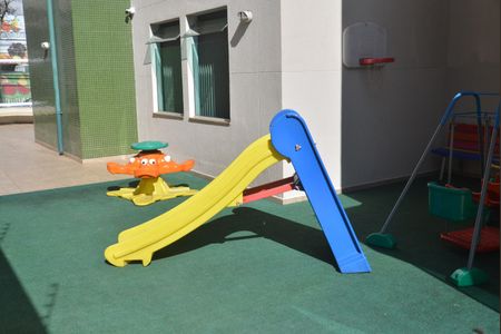 Apartamento à venda com 67m², 2 quartos e 1 vagaÁrea comum - Playground