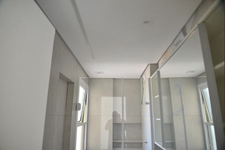 Apartamento à venda com 67m², 2 quartos e 1 vagaBanheiro Social