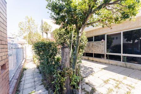 Casa para alugar com 221m², 3 quartos e 5 vagas Casa para alugar com 221m², 3 quartos e 5 vagasJardim