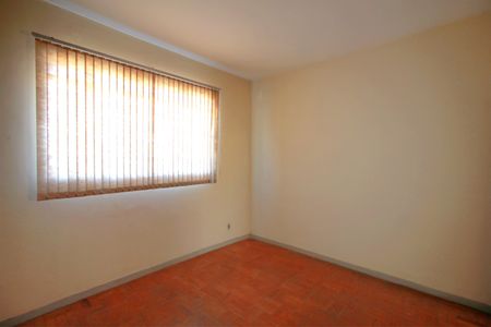 Casa à venda com 360m², 3 quartos e 1 vagaQuarto 1