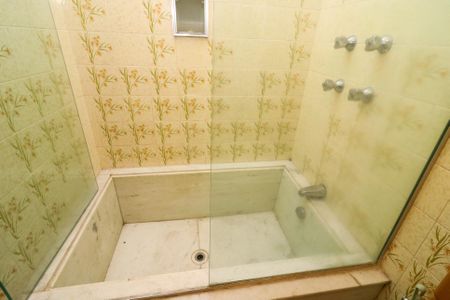 Apartamento para alugar com 155m², 3 quartos e 2 vagasBanheiro Social