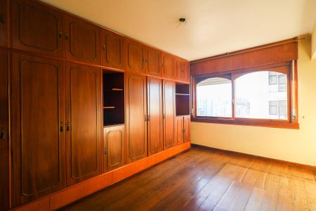 Apartamento para alugar com 155m², 3 quartos e 2 vagas Suíte