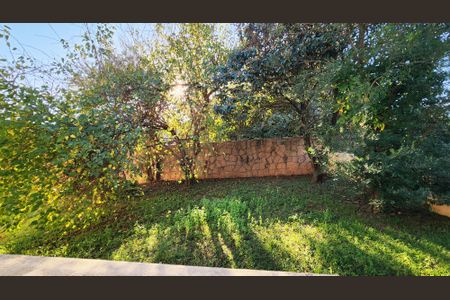 Casa de condomínio à venda com 396m², 3 quartos e 2 vagas Casa de condomínio à venda com 396m², 3 quartos e 2 vagasVista da Suíte 1