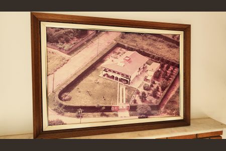 Casa de condomínio à venda com 396m², 3 quartos e 2 vagas Casa de condomínio à venda com 396m², 3 quartos e 2 vagasSala