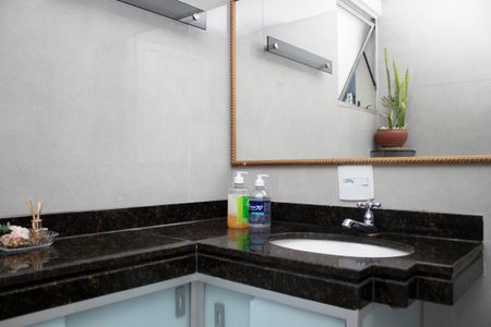 Apartamento à venda com 85m², 3 quartos e 1 vaga Apartamento à venda com 85m², 3 quartos e 1 vagaBanheiro 1