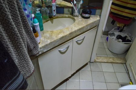 Apartamento à venda com 158m², 3 quartos e 1 vaga Apartamento à venda com 158m², 3 quartos e 1 vagaBanheiro da Suíte 2