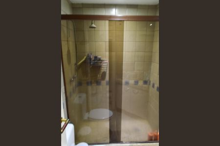 Apartamento à venda com 158m², 3 quartos e 1 vaga Apartamento à venda com 158m², 3 quartos e 1 vagaBanheiro da Suíte 2