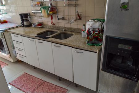 Apartamento à venda com 158m², 3 quartos e 1 vaga Apartamento à venda com 158m², 3 quartos e 1 vagaCozinha