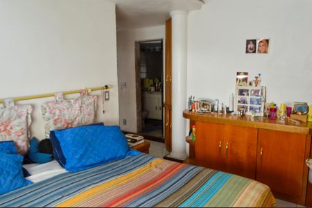 Apartamento à venda com 158m², 3 quartos e 1 vaga Apartamento à venda com 158m², 3 quartos e 1 vagaSuíte 1