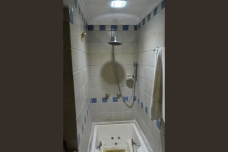 Apartamento à venda com 158m², 3 quartos e 1 vaga Apartamento à venda com 158m², 3 quartos e 1 vagaBanheiro da Suíte 1