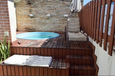 Apartamento à venda com 158m², 3 quartos e 1 vaga Apartamento à venda com 158m², 3 quartos e 1 vagaTerraço