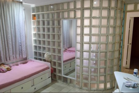 Apartamento à venda com 158m², 3 quartos e 1 vaga Apartamento à venda com 158m², 3 quartos e 1 vagaSuíte 2