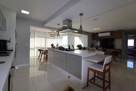 Apartamento à venda com 115m², 3 quartos e 2 vagasCozinha