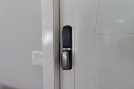 Apartamento à venda com 115m², 3 quartos e 2 vagasFechadura eletrônica