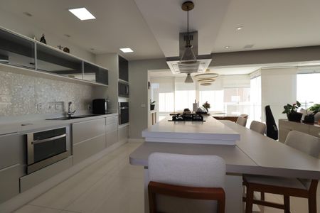 Apartamento à venda com 115m², 3 quartos e 2 vagasCozinha