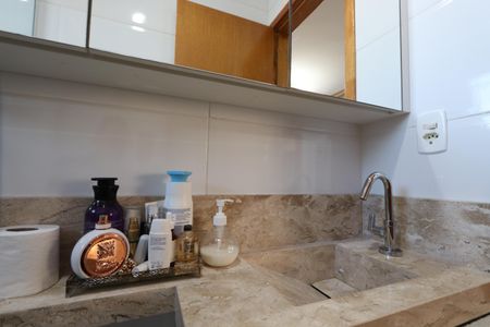 Apartamento à venda com 45m², 2 quartos e sem vagaBanheiro