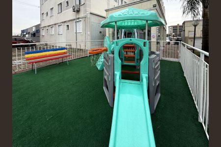 Apartamento à venda com 51m², 2 quartos e 1 vaga Apartamento à venda com 51m², 2 quartos e 1 vagaÁrea comum - Playground