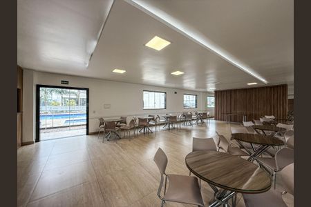 Apartamento à venda com 51m², 2 quartos e 1 vaga Apartamento à venda com 51m², 2 quartos e 1 vagaÁrea comum - Salão de festas