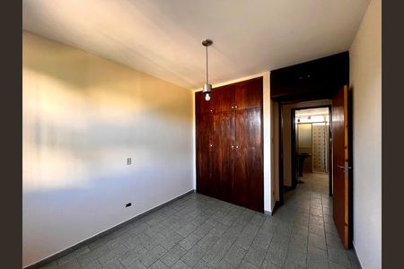 Apartamento à venda com 110m², 3 quartos e 1 vaga Apartamento à venda com 110m², 3 quartos e 1 vagaQuarto 2