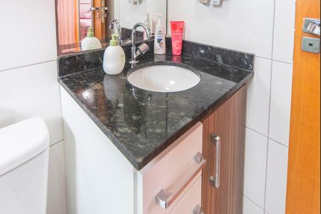 Apartamento à venda com 59m², 2 quartos e 1 vagaBanheiro do Quarto 2