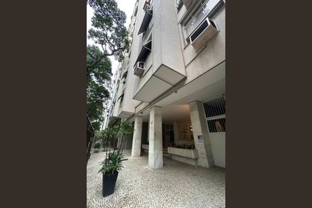 Apartamento à venda com 65m², 2 quartos e 1 vaga Apartamento à venda com 65m², 2 quartos e 1 vagaPlaquinha