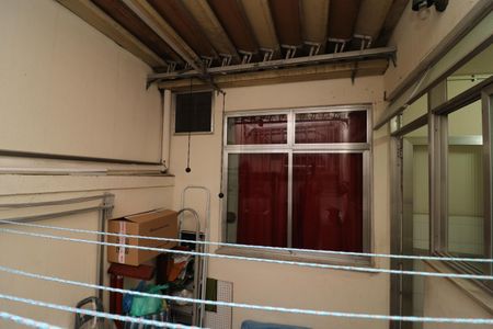 Apartamento à venda com 64m², 2 quartos e 1 vagaÁrea de Serviço