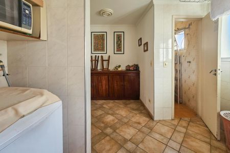 Apartamento para alugar com 138m², 3 quartos e 1 vaga Apartamento para alugar com 138m², 3 quartos e 1 vagaÁrea de serviço