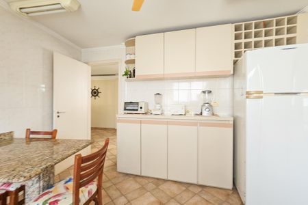 Apartamento para alugar com 138m², 3 quartos e 1 vaga Apartamento para alugar com 138m², 3 quartos e 1 vagaCozinha