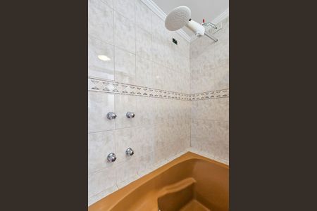 Apartamento para alugar com 138m², 3 quartos e 1 vaga Apartamento para alugar com 138m², 3 quartos e 1 vagaBanheiro da Suíte