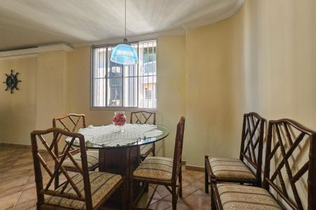 Apartamento para alugar com 138m², 3 quartos e 1 vaga Apartamento para alugar com 138m², 3 quartos e 1 vagaSala
