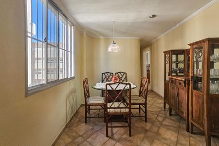 Apartamento para alugar com 138m², 3 quartos e 1 vaga Apartamento para alugar com 138m², 3 quartos e 1 vagaSala